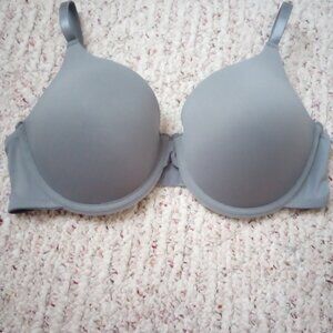 Size 38D solid gray women's bra
